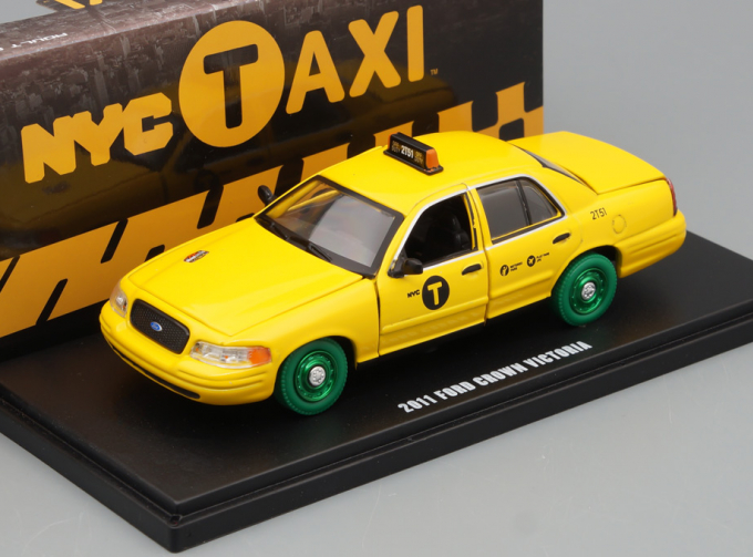 (Greenlight!) FORD Crown Victoria "NYC Taxi" (такси Нью-Йорка) 2018