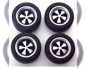 Porsche 911 Fuchsfelge wheels and tyres set (silver)