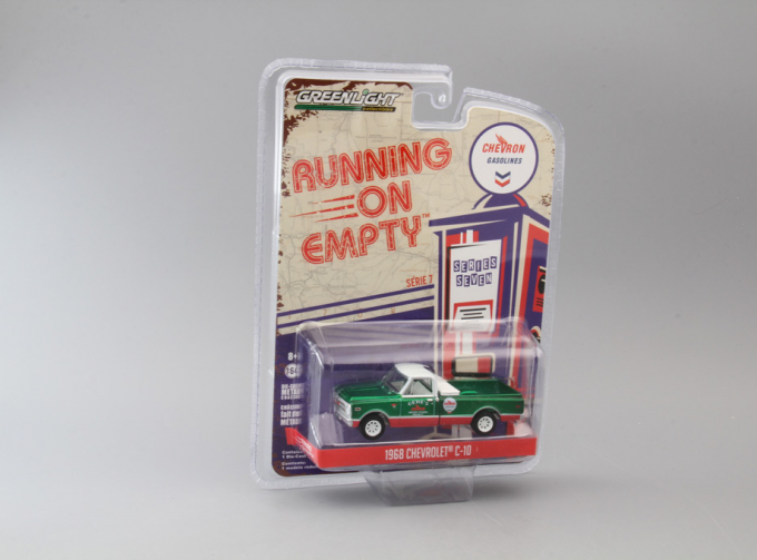 CHEVROLET C-10 пикап "Chevron" 1968 (Greenlight!)