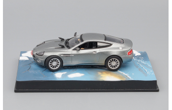 ASTON MARTIN V12 Vanquish Die Another Day 2002, silver