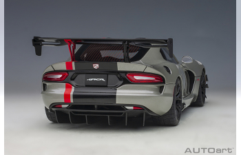 Dodge Viper ACR 2017 (billet silver metallic/black stripes)