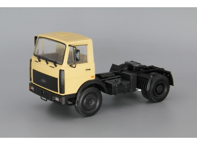 Минский 5433 седельный тягач (1991-1997), бежевый