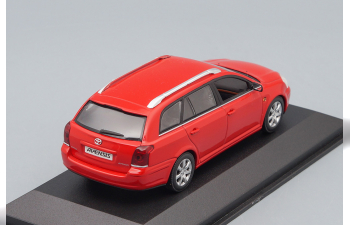 TOYOTA Avensis Variant (2002), red