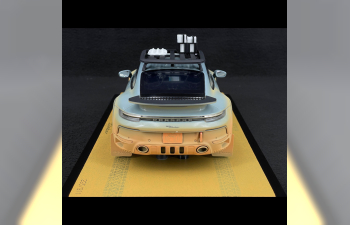 PORSCHE 911 992 Dakar N 00 Ahead Coupe (2024) - Con Vetrina - With Showcase, Shade Green