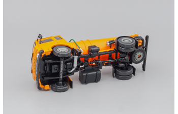 JELCZ P325 SK-82, Kultowe Ciezarowki PRL-u 97