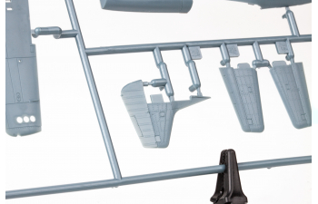 Сборная модель P-51D MUSTANG DUAL COMBO ROYAL CLASS