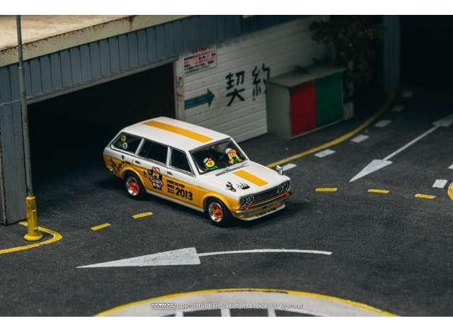 Datsun Bluebird 510 Wagon *OHIGE no PON*, white/orange