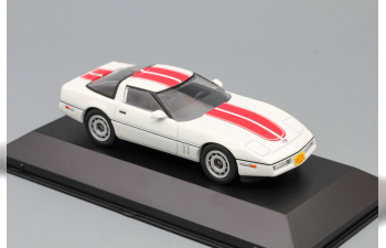 CHEVROLET Corvette C4 1984 из серии American Cars