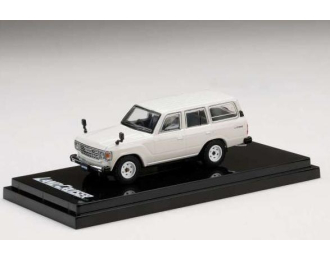 TOYOTA Land Cruiser 60 GX (1981), white