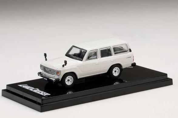 TOYOTA Land Cruiser 60 GX (1981), white