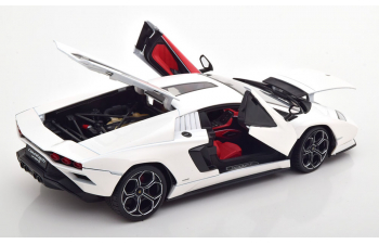 LAMBORGHINI Countach LPI 800-4 (2022), white