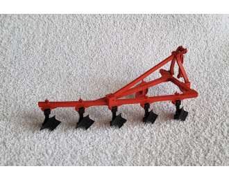  Плуг ПЛН-5-35 на ДТ-175 Волгарь (адаптирован только для журнальной навески)