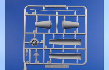 Сборная модель SMB-2 Super Mystere Duo Pack & Book