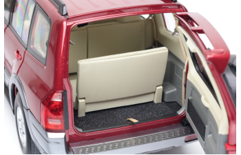 MITSUBISHI Pajero V73, red metallic