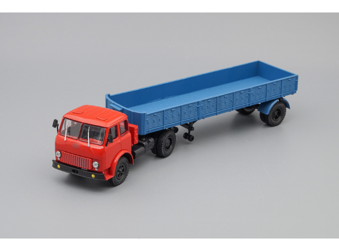 Минский-504 с полуприцепом Минский-9380 (1981), красный / синий