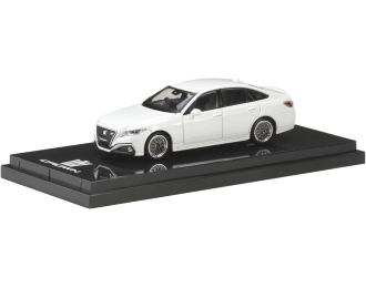 TOYOTA Crown 2.0 rs customized version, white pearl crystal cs