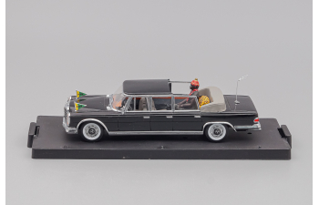 MERCEDES-BENZ 600 Landaulet African King, black