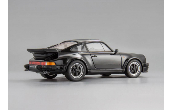 Porsche 911 Turbo S (black)