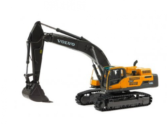 VOLVO Excavator EC480D, yellow
