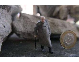 Фигурка Уинстон Спенсер Черчилль, окрашенная