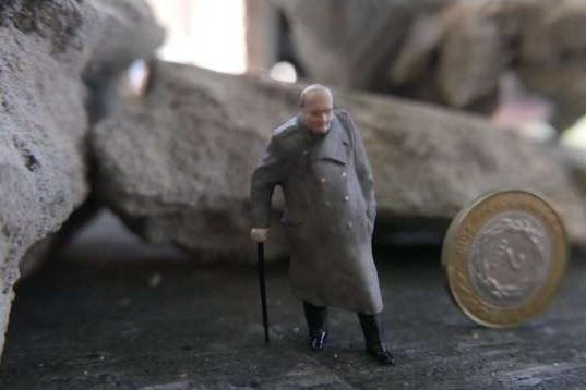 Фигурка Уинстон Спенсер Черчилль, окрашенная