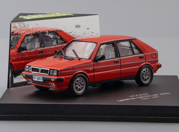 LANCIA Delta HF 4WD (1986), red