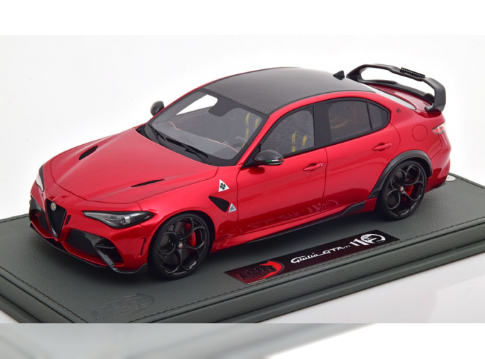 ALFA ROMEO Giulia GTAM (2021), rotmetallic/carbon