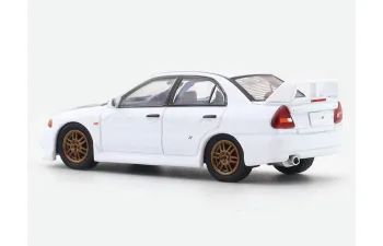 MITSUBISHI Lancer Evolution IV, white with carbon hood