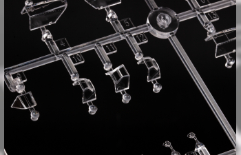 Сборная модель Bf 109G-10 Dual Combo - The Royal Class Edition