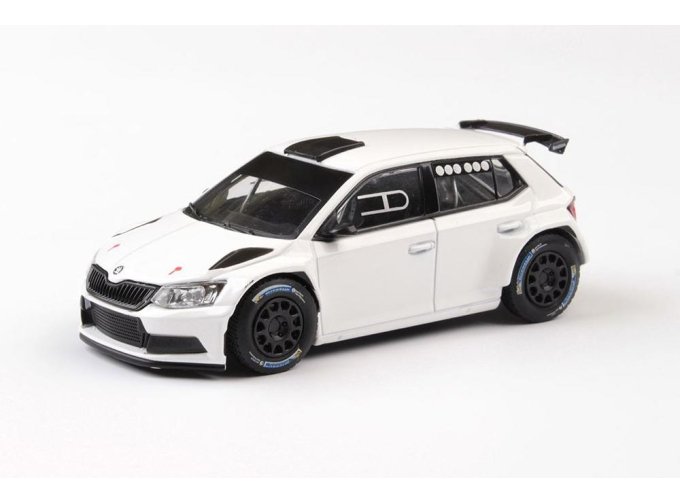 SKODA Fabia III R5 (2015) Bílá Šotolinová kola