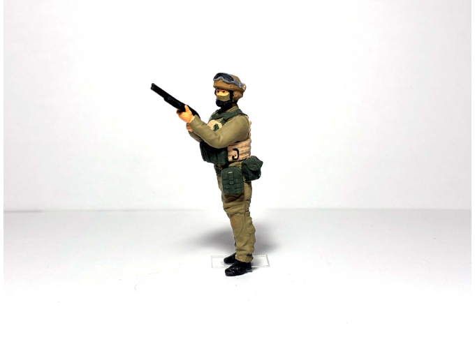 Солдат с ружьем масштаб 1:24 (см.описание)