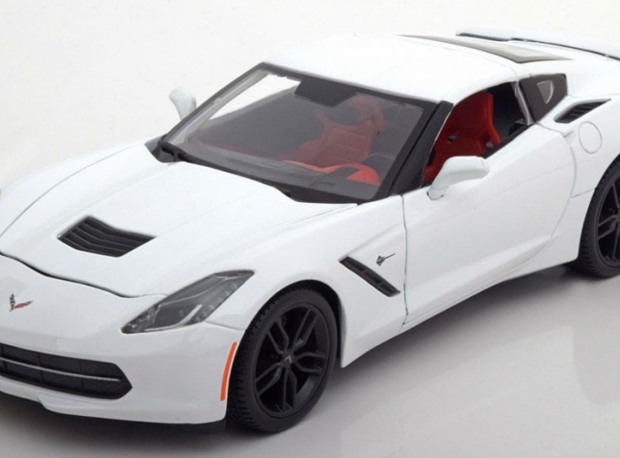 CHEVROLET Corvette Z51 Coupe Stingray (2014), white