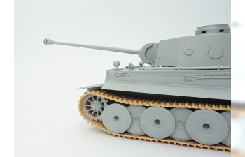 Сборная модель Немецкий танк TIGER I Ausf.H2 7,5cm KwK 42