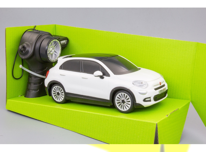 RC модель FIAT 500X, white