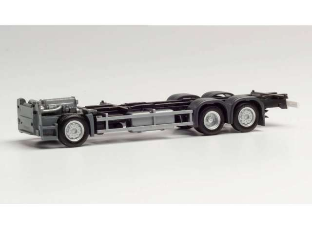 Mercedes Benz truck 7.82m swap body chassis, grey