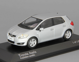 TOYOTA Auris (2008), polar silver