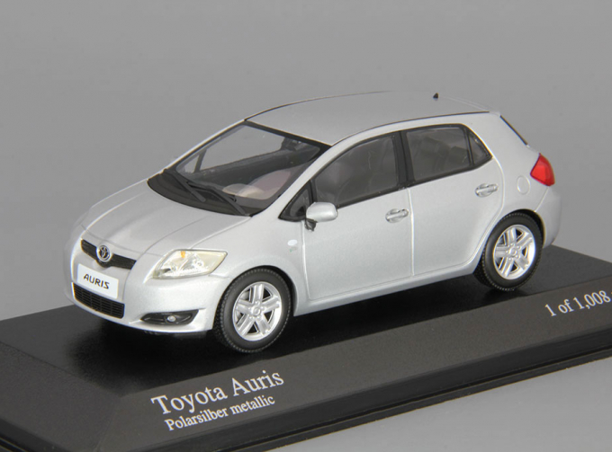 TOYOTA Auris (2008), polar silver