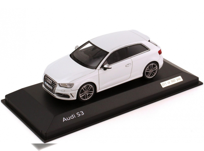 AUDI S3 (8V) - white