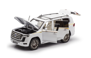 TOYOTA Land Cruiser 300, белый (с работающим светом)