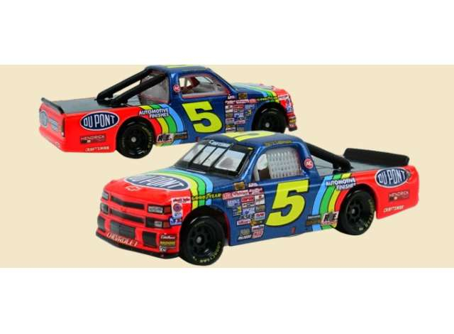Chevrolet #5 Terry Labonte *DuPont*, various 1995