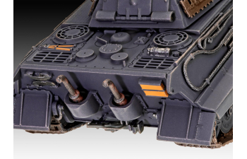 Сборная модель Tiger II Ausf. B "Königstiger" "World of Tanks"