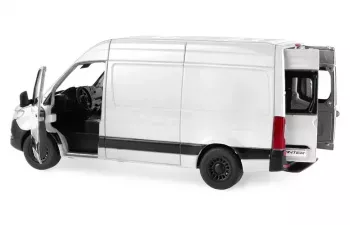 MERCEDES-BENZ Sprinter W907 (2018), white