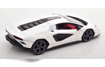 LAMBORGHINI Countach LPI 800-4 (2022), white