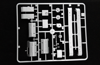 Сборная модель 10,5 cm leFH 18/SE/ H39