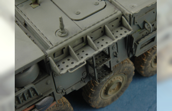 Сборная модель Американская бронированная санитарно-эвакуационная машина M1133 Stryker MEV