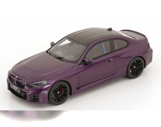 BMW M2 (2023), purple-metallic black