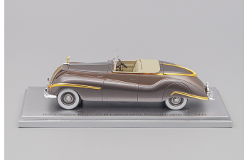 ROLLS ROYCE Phantom Iii Labourdette Vutotal Cabriolet Open (1947), grey / gold metallic