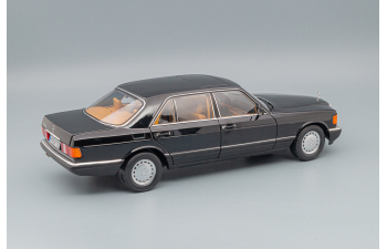 MERCEDES-BENZ 560 SEL (W126) 1989 black metallic