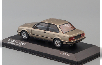 BMW 3 Series E30 (1989), biege metallic