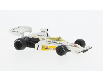 McLAREN M23 #7, white / yellow